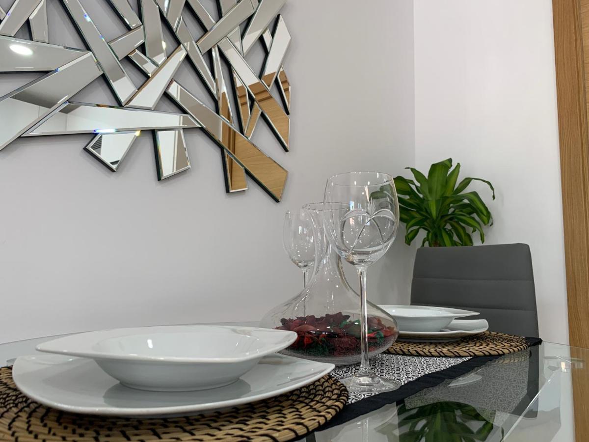 A Estrenar Preciosa Suite-Centrico-Con Jardin Y Porche Torremolinos Eksteriør billede